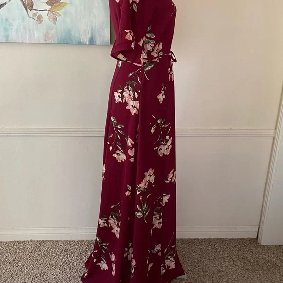 LULUS BURGUNDY FLORAL WRAP MAXI DRESS SIZE SMALL 🌟EUC🌟 - Picture 6 of 16